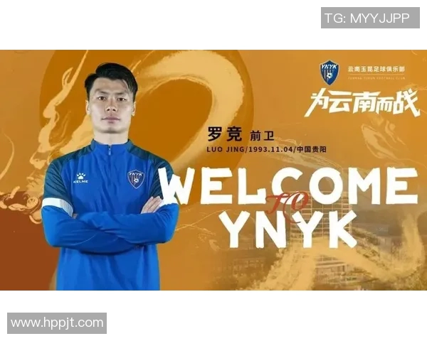 中超精彩对决大连英博罗竞力争胜利展现球队风采 中超精彩对决大连英博罗竞力争胜利展现球队风采