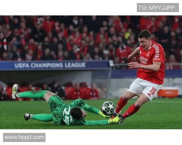 巴萨小将首发表现抢眼门神表演力助球队零封对手